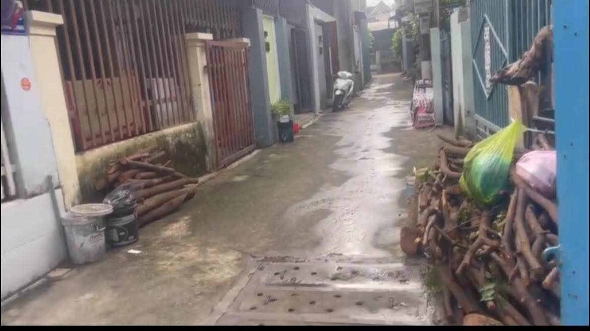 Nhà phố Quang Trung, Quảng Ngãi 95m² giá chỉ 1.5 tỷ - Ô tô vào tận nhà!