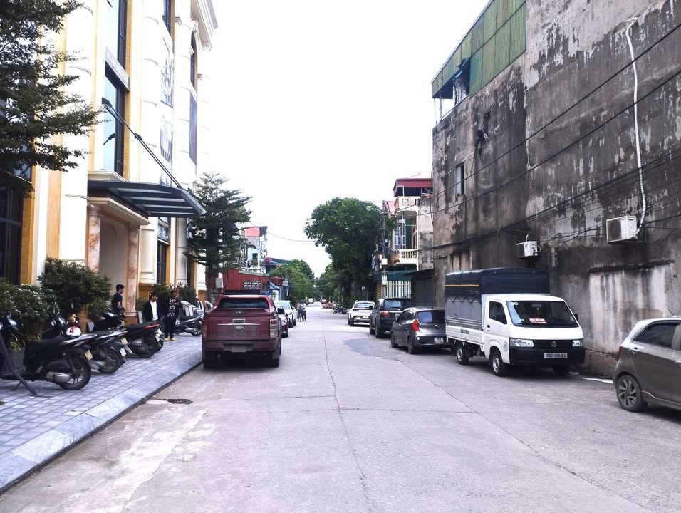 Bán đất liền kề ngõ 795 Nguyễn Công Trứ 88m² - Vị trí đắc địa, gần nhiều tiện ích!