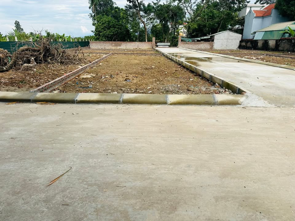 Đất nền phân lô Mai Đình Sóc Sơn 80m² giá 2 tỷ - Đường rộng ô tô vào tận nơi!