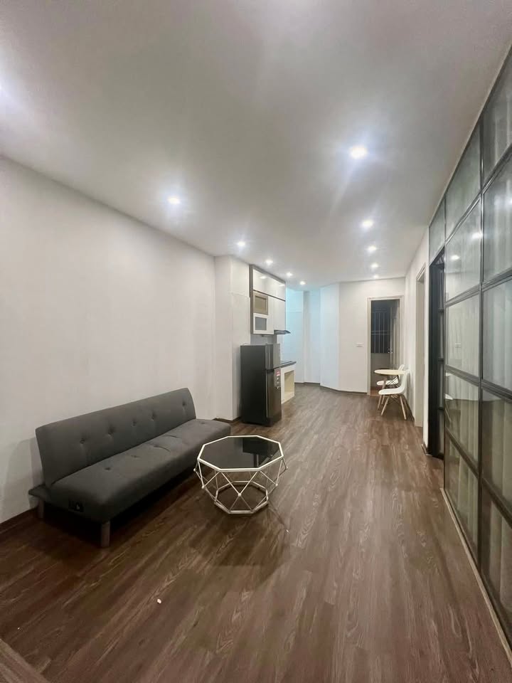 Căn hộ cho thuê tại phố Ngọc Lâm 70m² giá 8 triệu - Full nội thất, gần Phố Cổ!