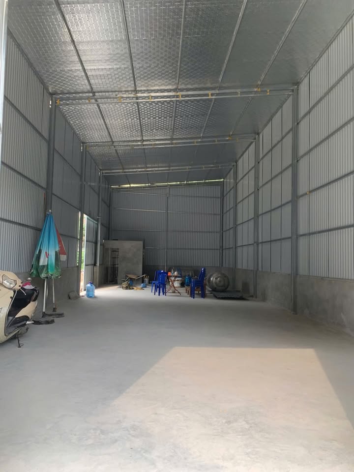 Kho cho thuê 120m² tại Đông Anh - Nhà mới, thông thoáng, giá thỏa thuận!