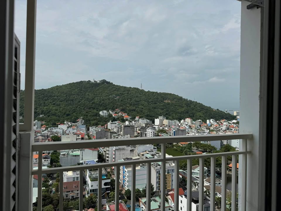 Căn hộ Melody Vũng Tàu 83m² giá 8 triệu - Gần Bãi Sau chỉ 500m!