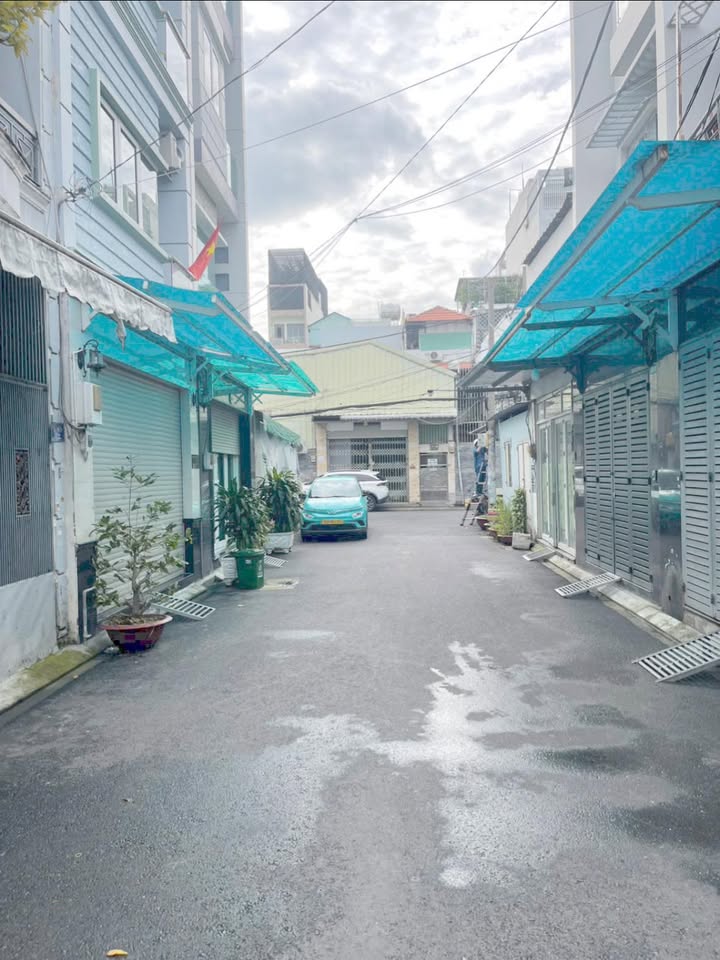 Nhà 2 tầng Tân Phú 30m² giá thỏa thuận - Full nội thất, sổ hồng chính chủ!