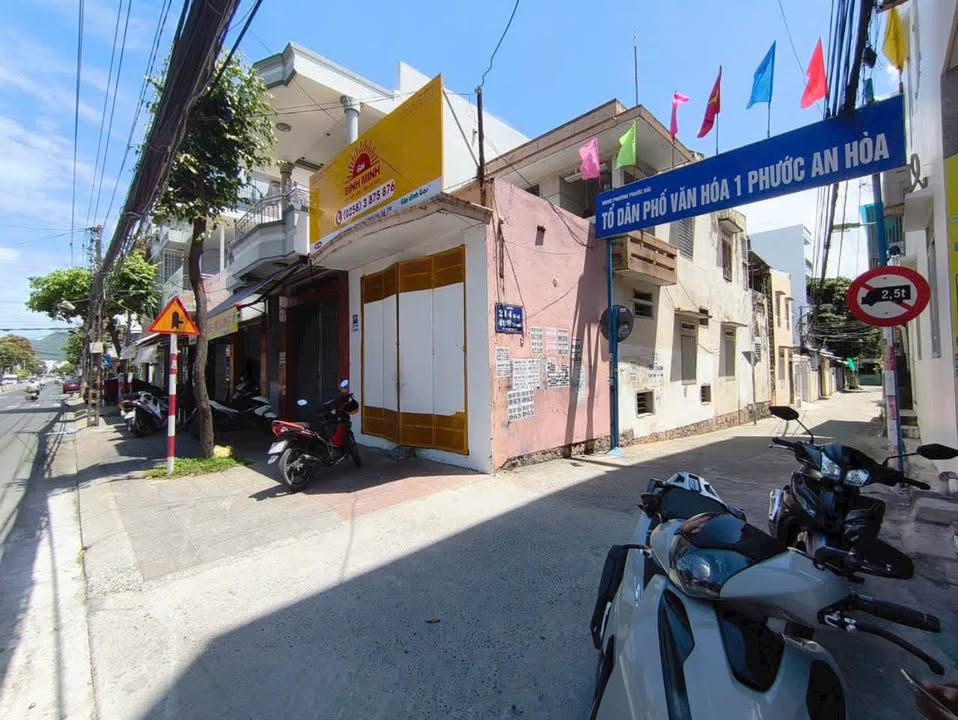 Đất nền Phước Hải Nha Trang 187,4m² giá 8 tỷ - Vị trí an ninh tuyệt vời!