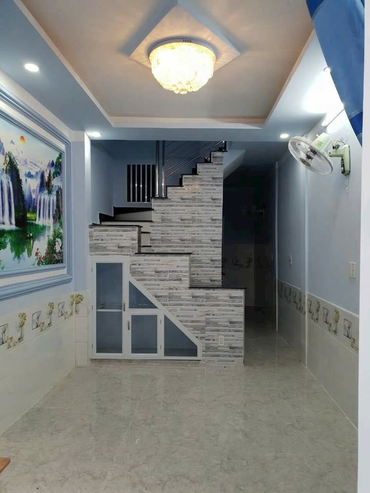 Nhà 1 trệt 1 lầu Thủ Đức 25m² giá 1.35 tỷ - Sổ chung, không lo quy hoạch!