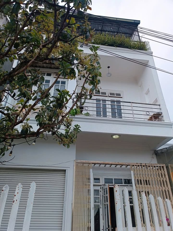 Nhà nguyên căn cho thuê tại hẻm 27 Kim Đồng, Đà Lạt 5PN - Giá chỉ 13 triệu/tháng!