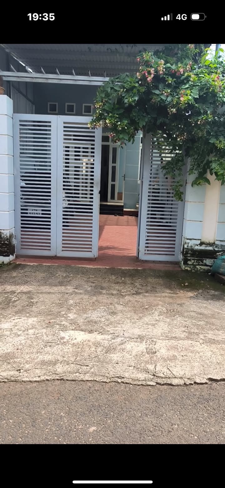 Nhà phố Khánh Xuân - Buôn Ma Thuột 310m² giá chỉ 2 tỷ - Sẵn sàng vào ở ngay!