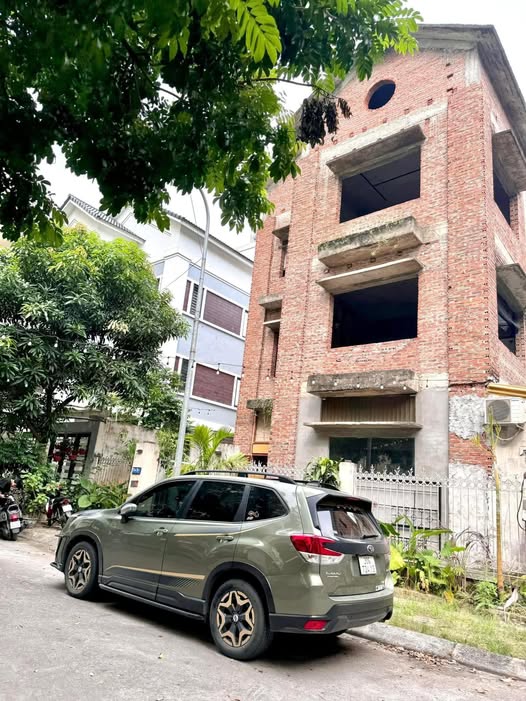 Biệt thự thô Trâu Quỳ 130m² giá 16 tỷ - Đầu tư sinh lời tuyệt vời!