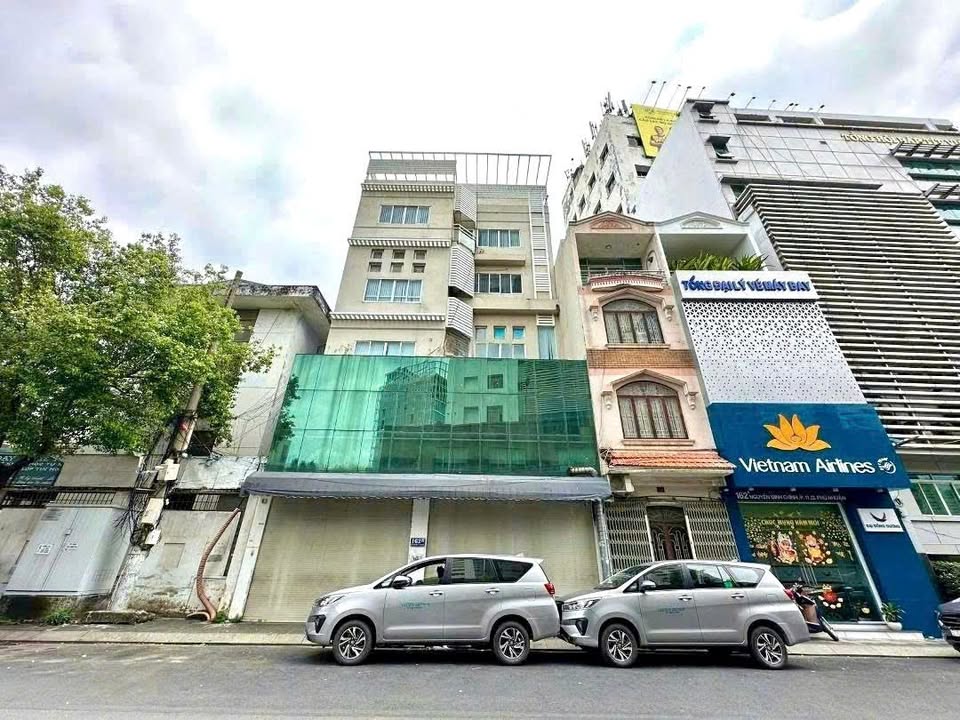 Cho thuê FrontHouse 100m² tại quận 3 - Hỗ trợ kinh doanh mọi ngành nghề!