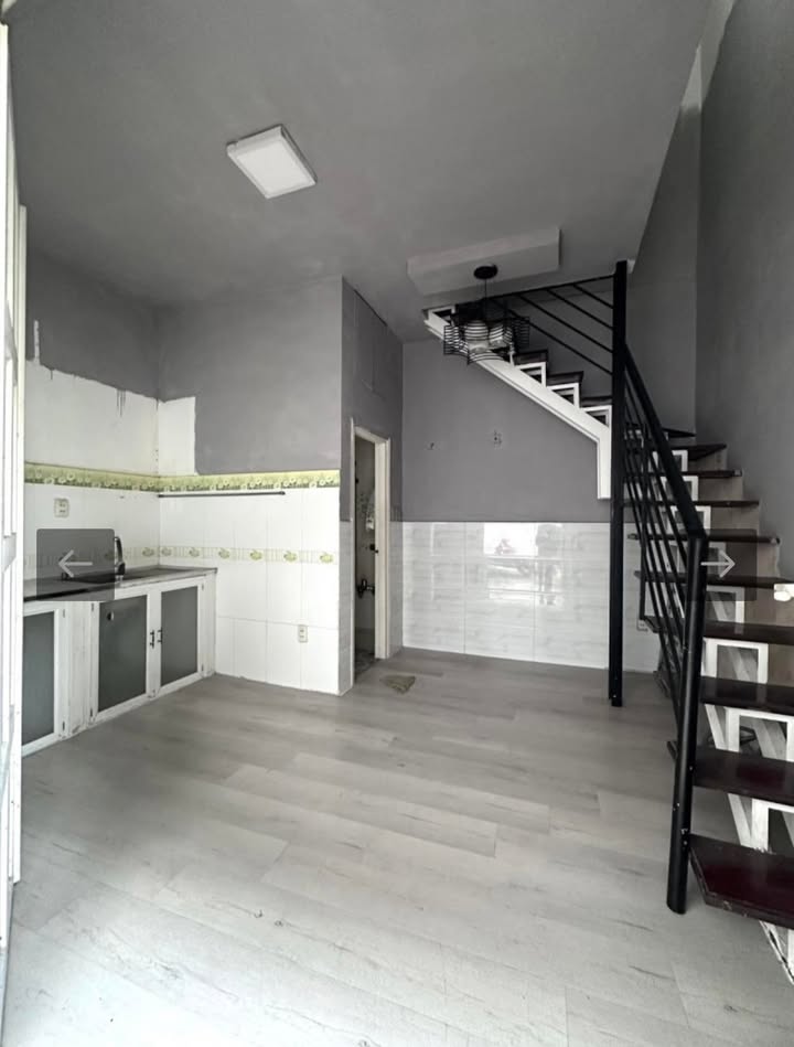 Nhà 3 tầng Trần Đình Xu, Nguyễn Cư Trinh, Q1 giá chỉ 3.98 tỷ - Đầu tư sinh lời!