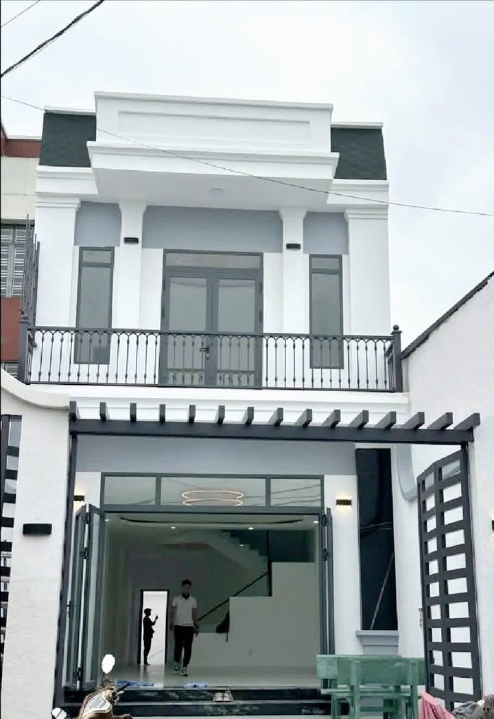 Nhà mặt tiền Hồ Học Lãm, Bình Tân 152m² giá 12 tỷ - Dọn vào ở ngay!