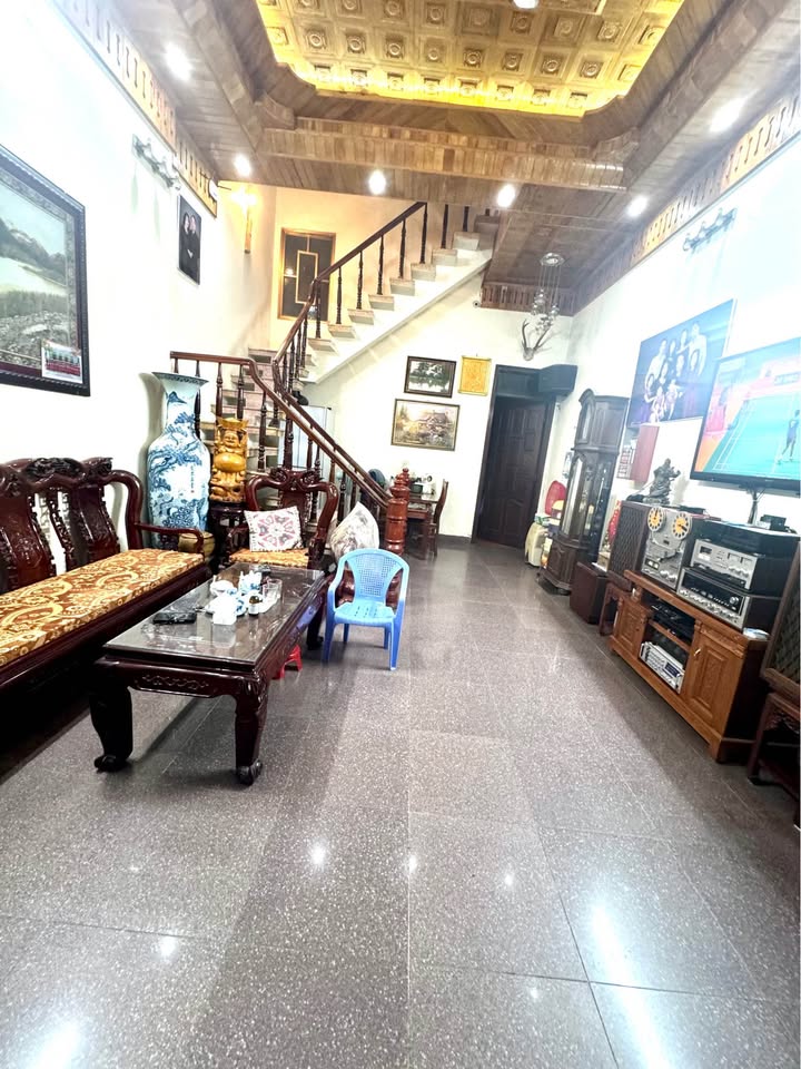 Nhà mặt đường Trần Lãm, Thái Bình 86m² giá 4.5 tỷ - Chính chủ cần bán gấp!