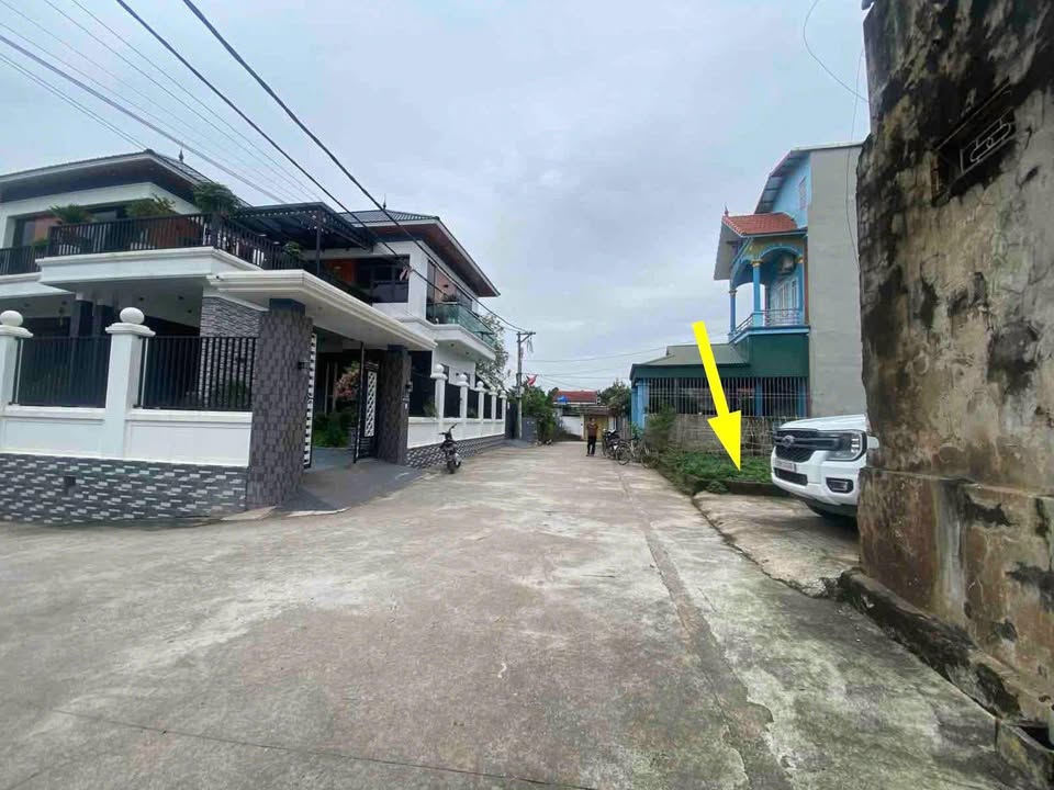 Đất nền Thôn Liễu, Văn Hoàng, Phú Xuyên 100m² giá 2 tỷ - Vị trí đắc địa, kinh doanh tốt!