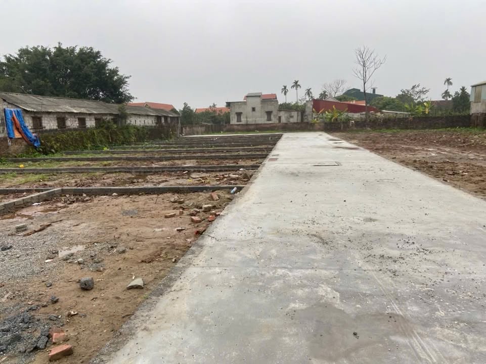 Đất nền Xóm 2 Chương Dương 90m² giá chỉ 4x triệu/m² - Đầu tư sinh lời ngay!