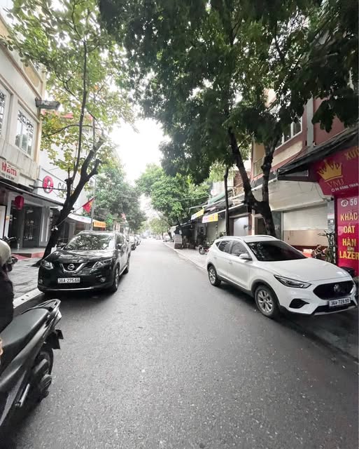 FrontHouse Hàng Than Thanh Hóa 120m² giá 11 tỷ - Kinh doanh sầm uất ngay trung tâm!