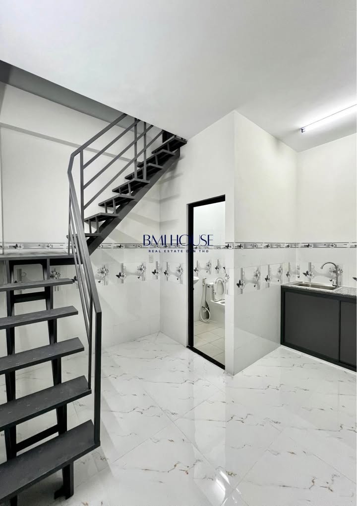 Phòng trọ mới xây tại đường Hoàng Quốc Việt, Cần Thơ - Giá chỉ 2.6 triệu/tháng