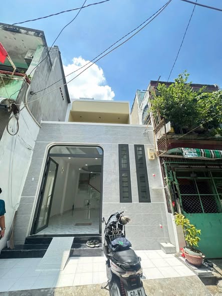 Nhà bán quận 6 - Hẻm 628 Hậu Giang 72m² giá 6.3 tỷ - Nhà đẹp, thiết kế hợp lý!