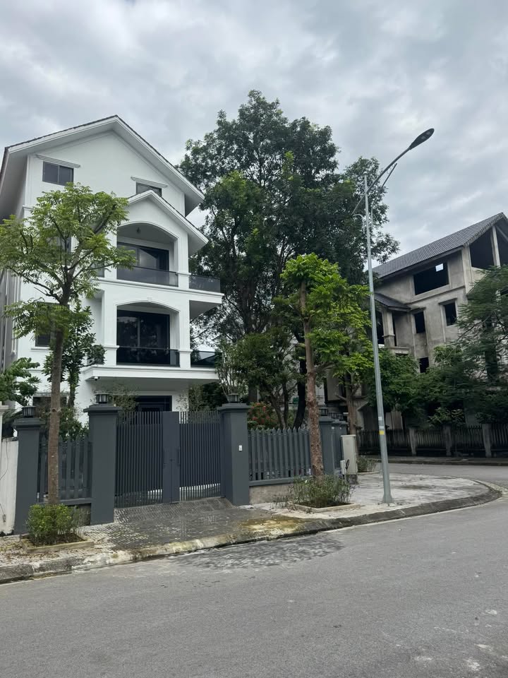Biệt thự Splendora An Khánh 141m² giá 32.673 tỷ - Chính chủ bán gấp!