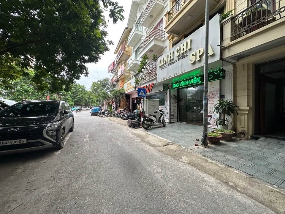 Nhà mặt phố Mỗ Lao, Hà Đông 70m² giá 33,8 tỷ - Đẳng cấp và hiếm có!