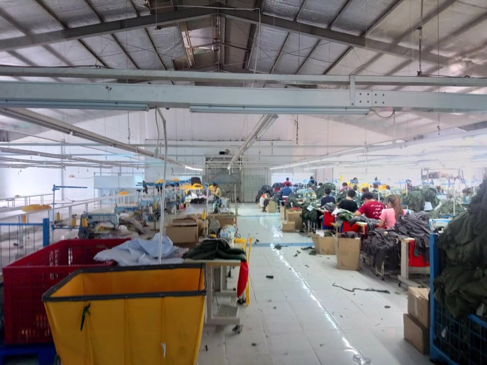 Kho xưởng 3500m² đường Đoàn Nguyễn Tuấn, Bình Chánh - Giá chỉ 32 tỷ VND, thương lượng tốt!