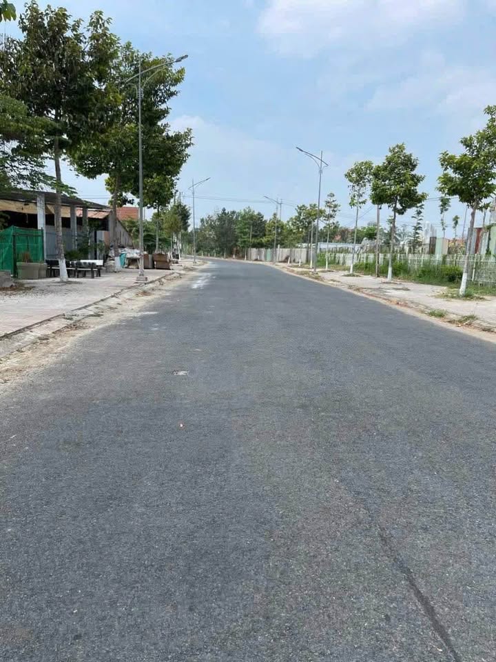 Đất nền đẹp 587.8m² tại Phường Tân Ngãi, Vĩnh Long - Giá đầu tư chỉ 5.3 tỷ!