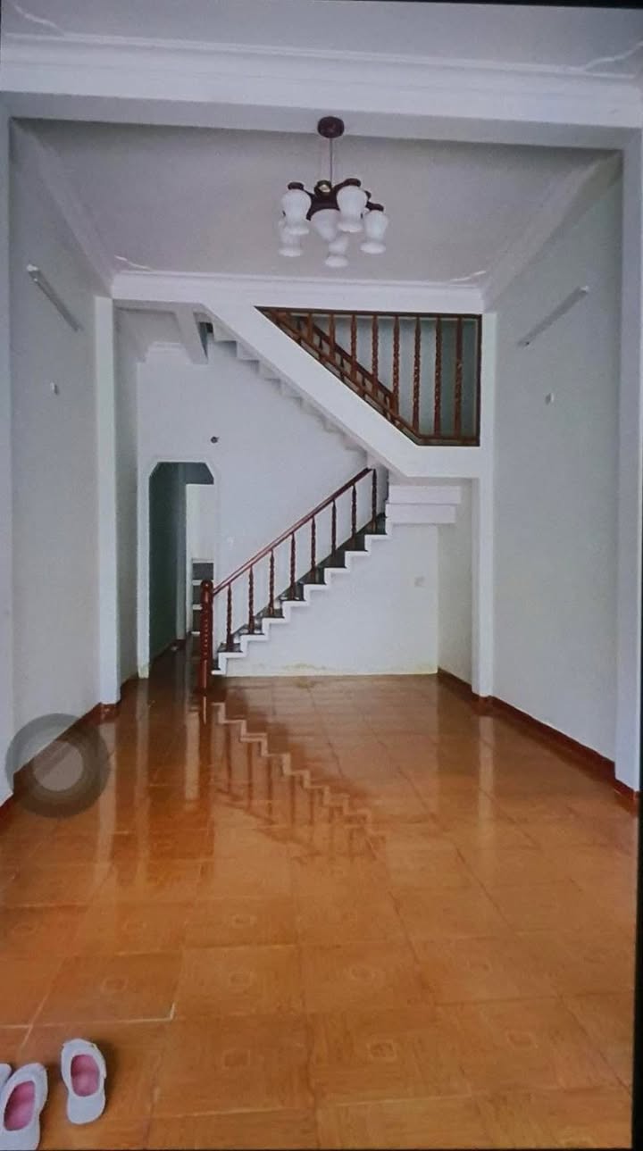 Cho thuê mặt tiền đường Điện Biên Phủ, Quy Nhơn, 5PN giá 7 triệu - Không thể bỏ lỡ!