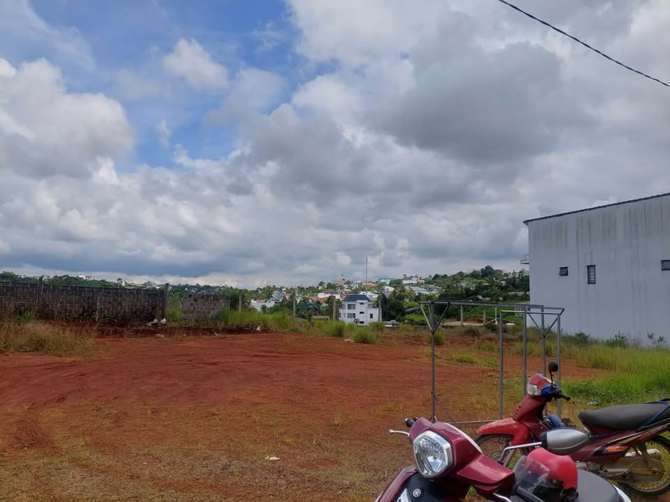 Đất thổ cư Hẻm 200 Phan Đình Phùng, Bảo Lộc 216m² giá 1.2 tỷ - Cơ hội đầu tư hấp dẫn!