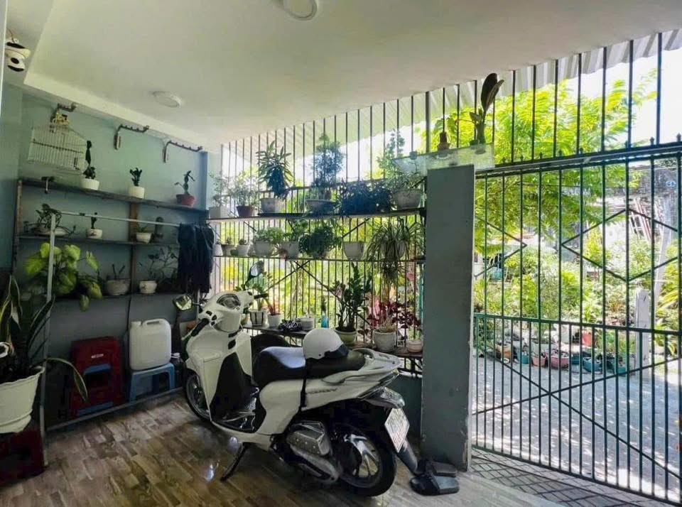 Nhà cho thuê đường Đông Phước, Phước Long, Nha Trang 120m² giá chỉ 5 triệu - Tiện nghi đầy đủ!