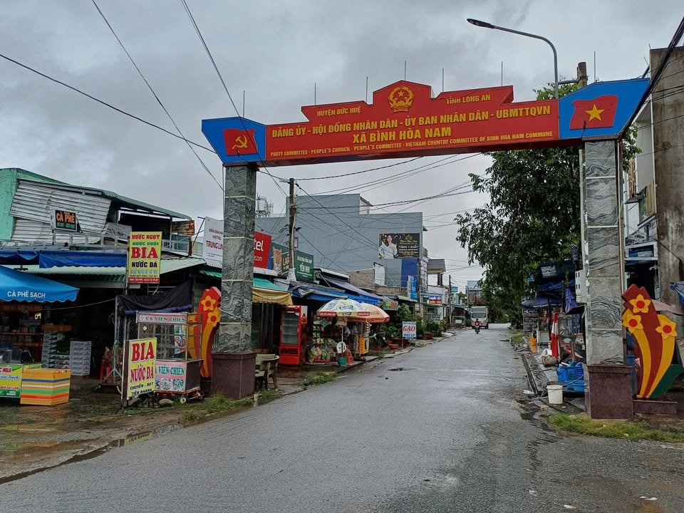 Đất nền Chợ Bình Hòa Nam 80m² giá 900 triệu - Sổ đỏ chính chủ, sang tên ngay!