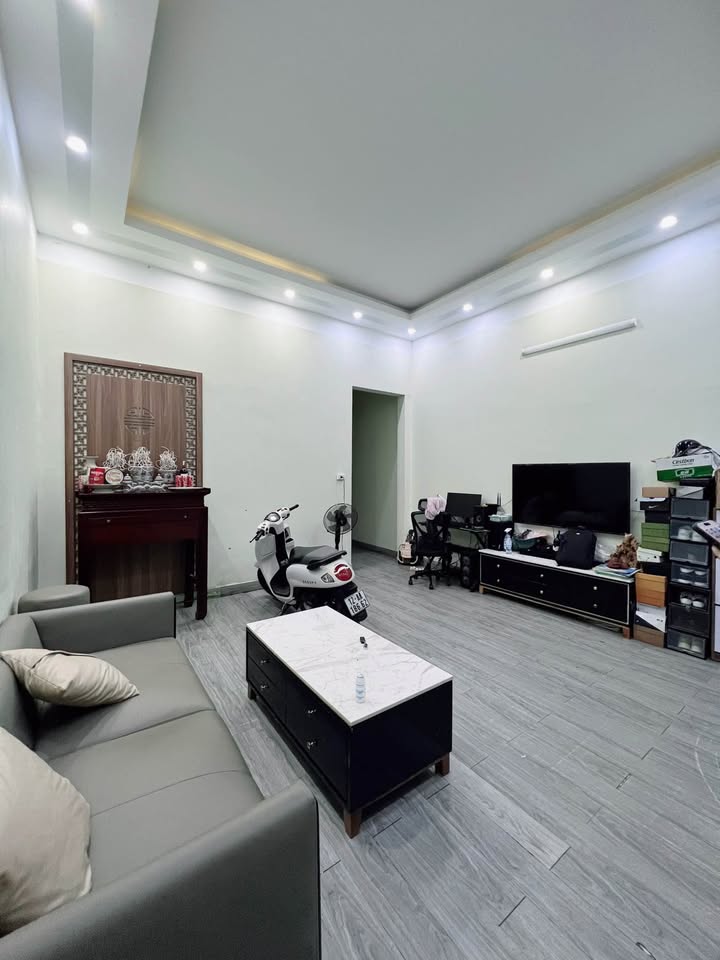 Nhà cấp 4 Đồng Đăng 85m² giá 1 tỷ - Mặt đường lớn, tiện nghi đầy đủ!