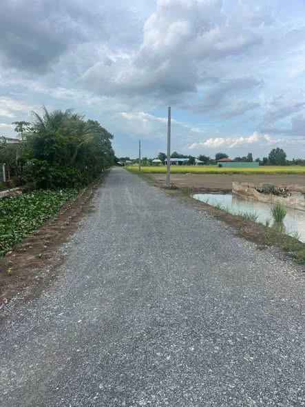 Đất nền thổ cư Long Hòa 150m² giá chỉ 950 triệu - Cơ hội đầu tư tuyệt vời!