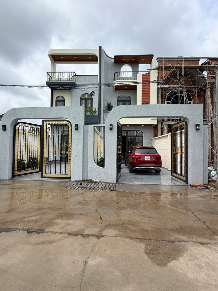 Nhà vườn 224.6m² mặt tiền đường Nguyễn Thị Giáp - Chính chủ bán gấp!