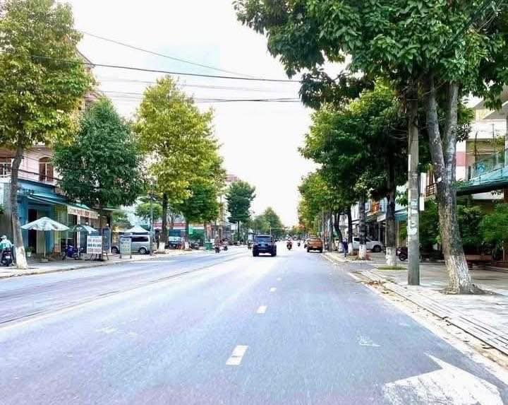 FrontHouse mặt tiền Hai Bà Trưng 114m² giá 2.45 tỷ - Lô góc 2 diện đẹp