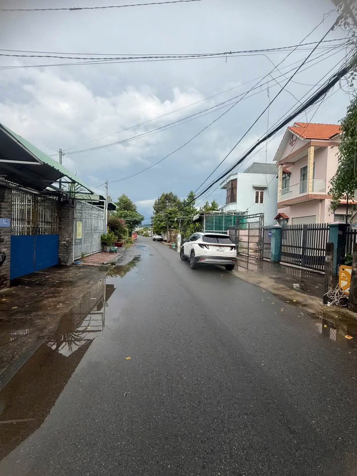 Đất Biệt thự mặt tiền đường Tuệ Tĩnh, Bà Rịa - 460m², Giá 5.5 tỷ - Sổ hồng chính chủ!