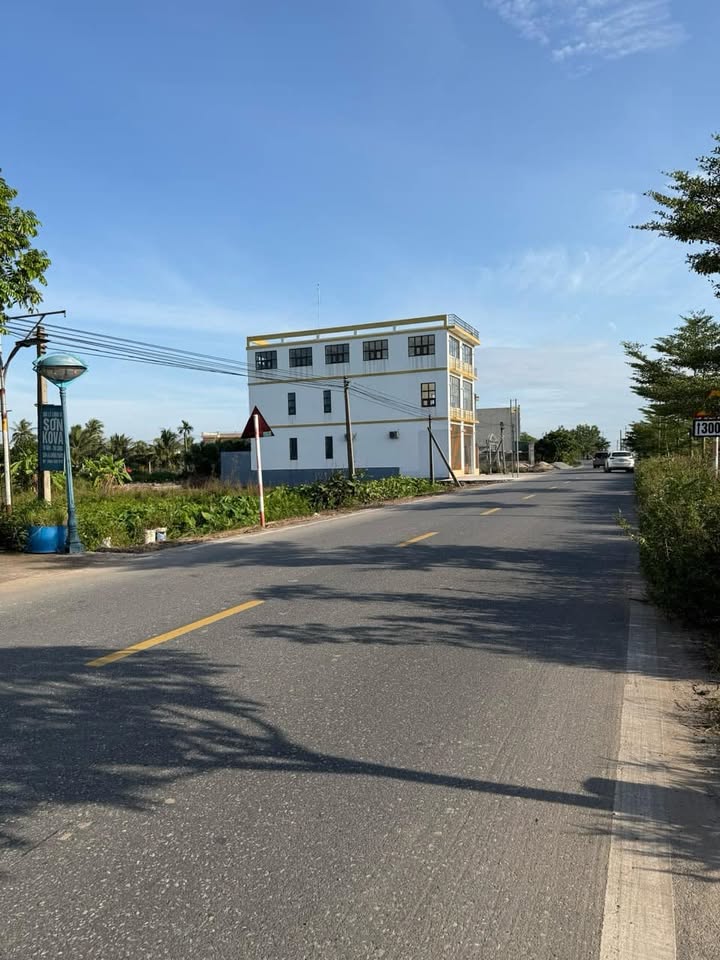 Đất mặt đường DH15 - Thanh Tân - Kiến Xương 120m² giá 1.7 tỷ - Cơ hội đầu tư sinh lời!