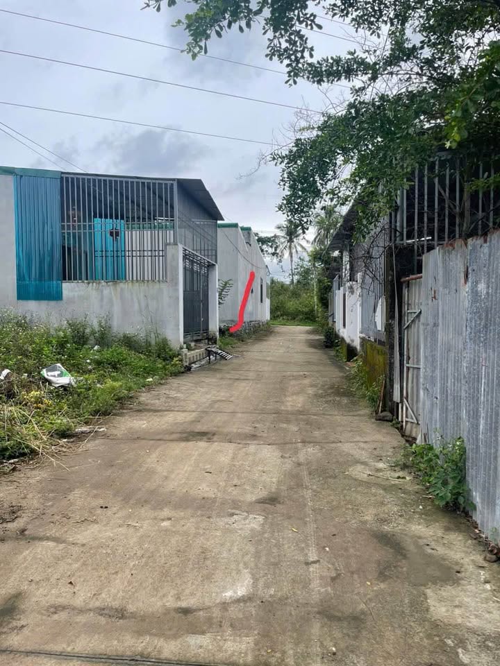 Đất nền Thành Nhất, Buôn Ma Thuột 100m² giá 275 triệu - Sổ hồng chính chủ, gần trung tâm!