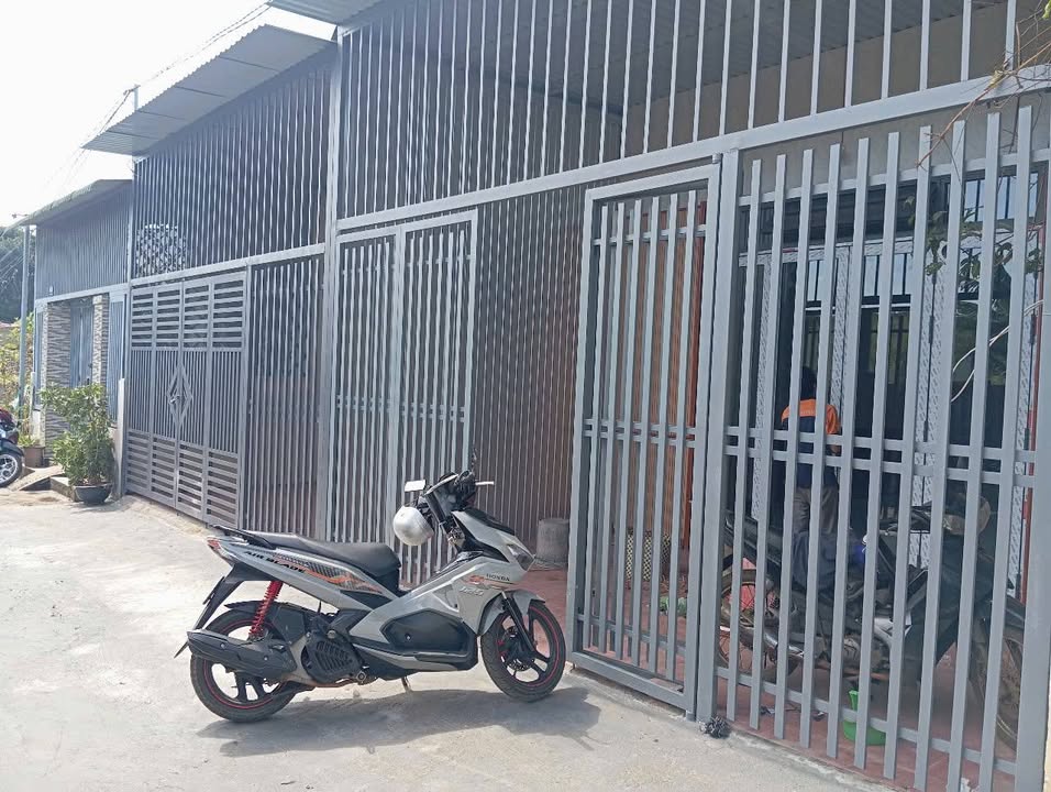 Nhà nông nghiệp tại Tạ Quang Bửu, Buôn Ma Thuột 95m² - Giá chỉ 600 triệu!