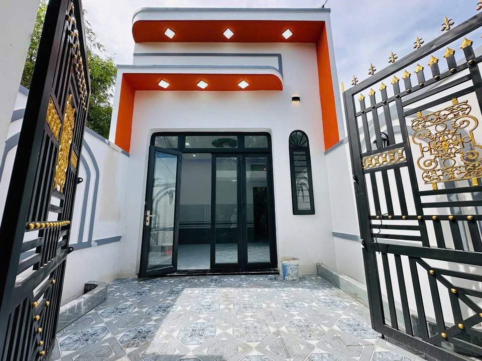 Nhà bán cấp 4 tại Mỹ Lộc, Cần Giuộc 103m² giá 1.69 tỷ - Hướng Đông Nam, Sổ đỏ chính chủ!