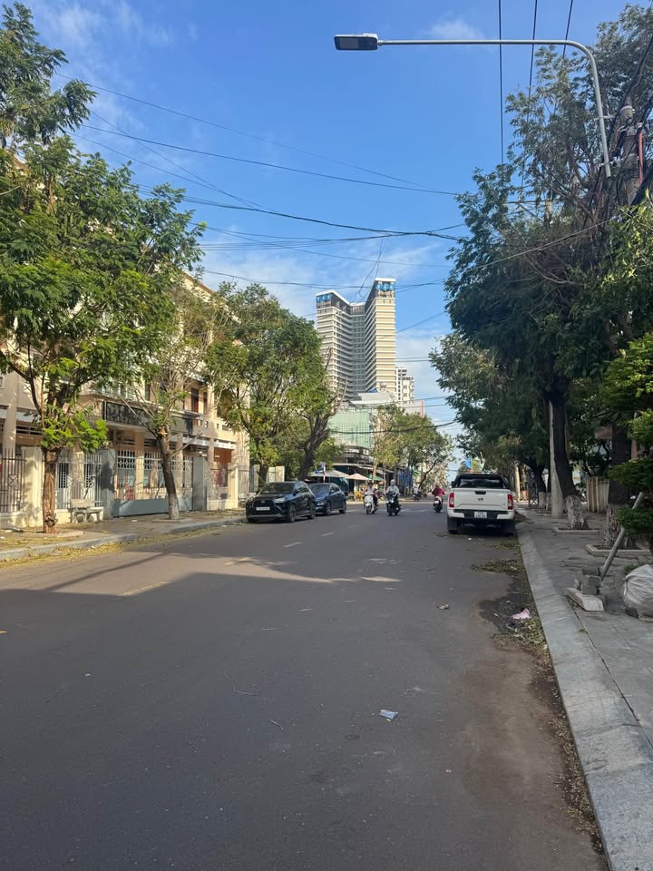 Nhà mặt tiền Lý Thái Tổ, Quy Nhơn 68m² giá 6 tỷ - Sẵn sàng sang tên!