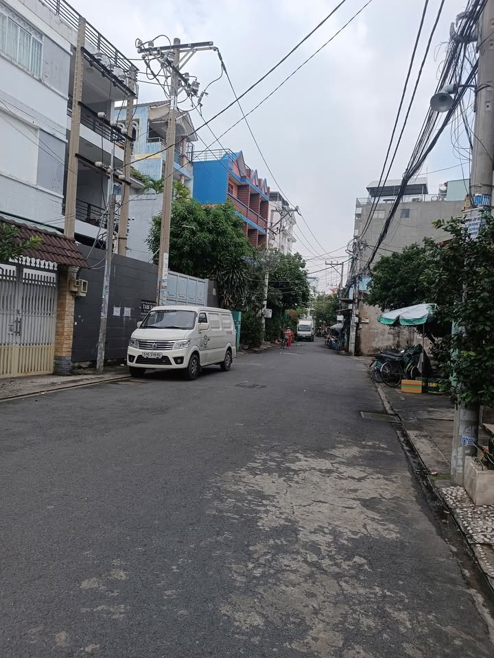 Nhà 4 tầng Bình Trị Đông Bình Tân 70m² giá 6 tỷ - Hiếm có khó tìm!