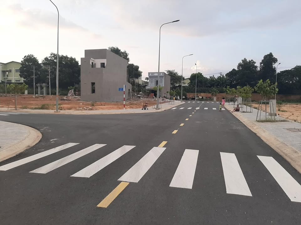 Đất thổ cư phường Tân Hiệp Tân Uyên 70m² giá 970 triệu - Sổ hồng riêng, chính chủ