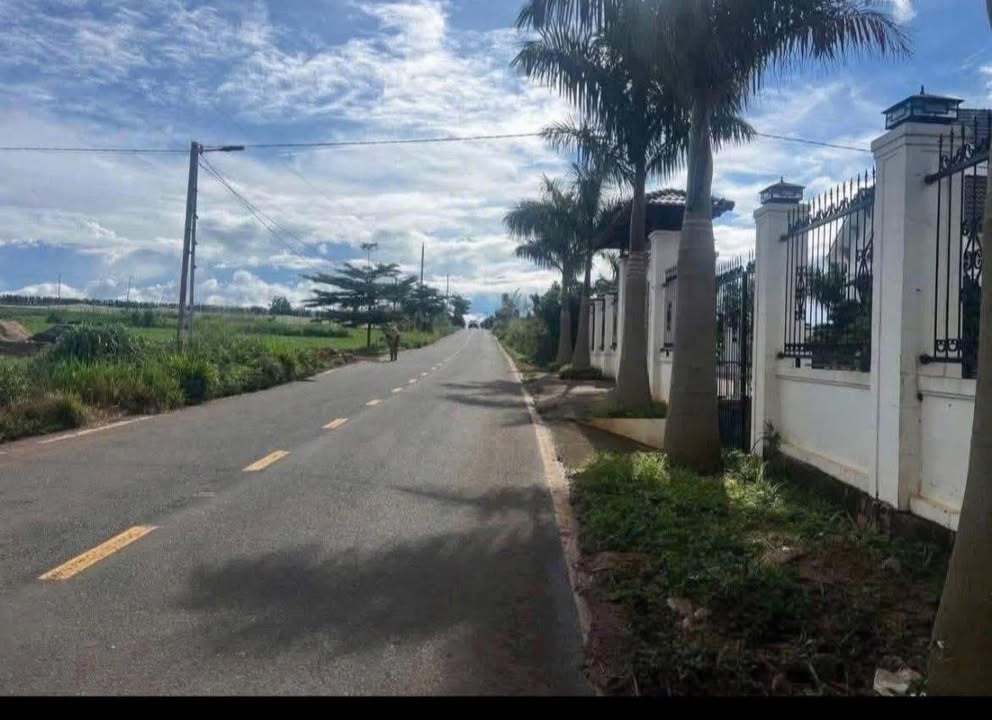 Đất thổ cư 375m² mặt đường DH1, Đức Trọng, Lâm Đồng - Giá chỉ 1.1 tỷ!