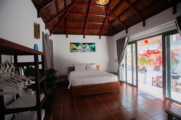 Khách sạn view biển Xuân Cảnh 657m² giá 20 tỷ - Cơ hội đầu tư hấp dẫn!