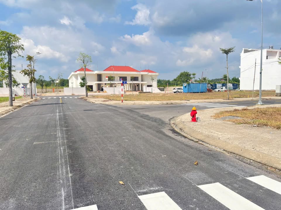 Đất nền mặt tiền đường DT 741, Tân Uyên, 85m² chỉ 1,2 tỷ - Đầu tư sinh lời!