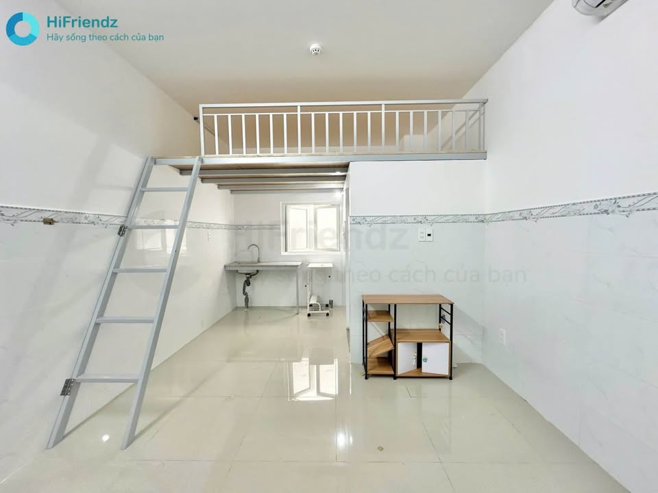 Căn hộ Duplex 30m² tại Tây Hòa, Quận 9 - Mặt tiền đường, gần Metro!