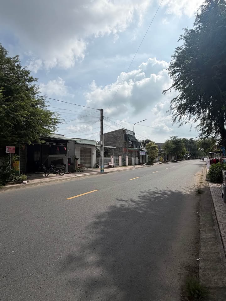 Đất nền đường Nguyễn Thái Học 114m² giá 2 tỷ - Pháp lý an toàn, thương lượng tốt!