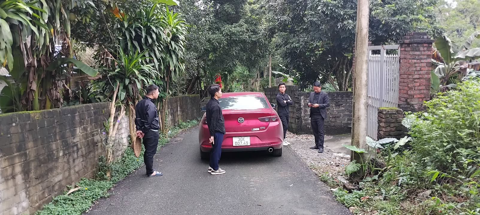 Đất Hòa Sơn Lương Sơn 750m² giá 1.95 tỷ - Cơ hội đầu tư không thể bỏ lỡ!