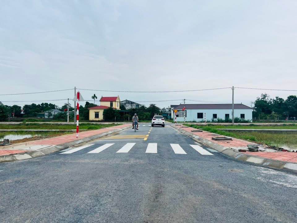 Đất nền Xóm 1 Nghi Phong 180m² giá chỉ 3 tỷ - Cơ hội đầu tư hấp dẫn!