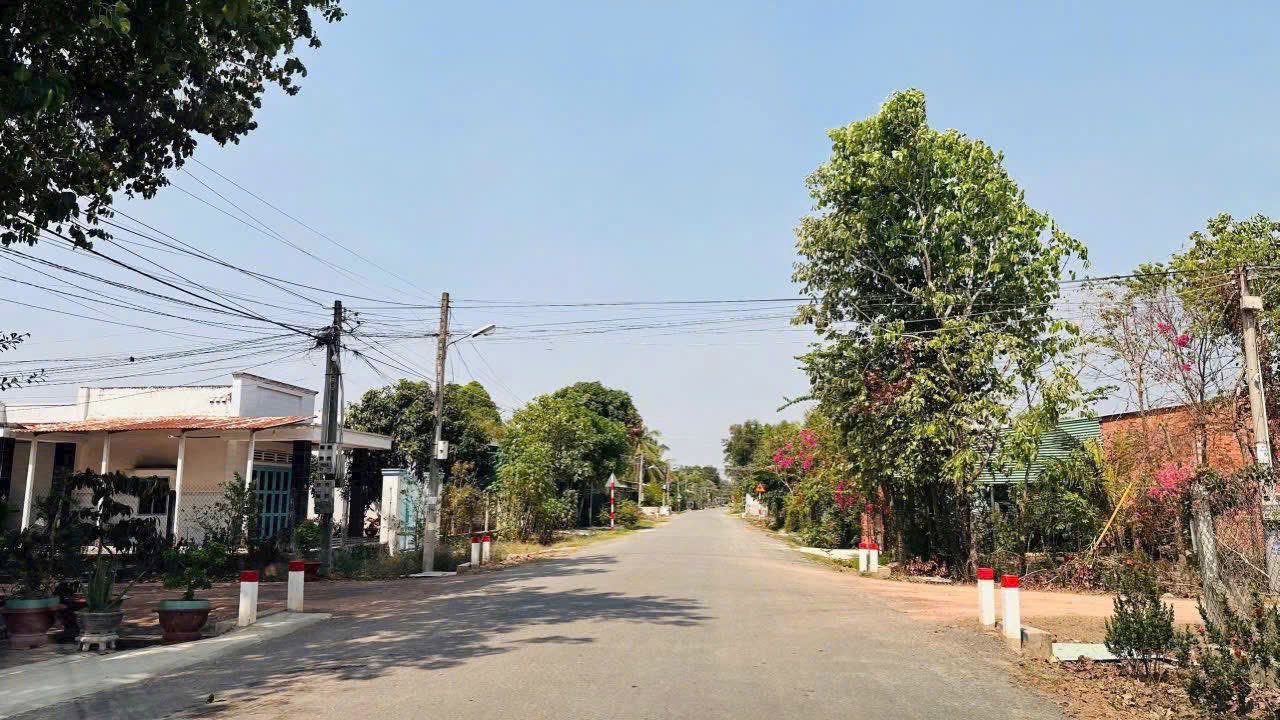 Đất nền Trường Tây Hòa Thành 109m² giá 810 triệu - Cơ hội đầu tư hấp dẫn!