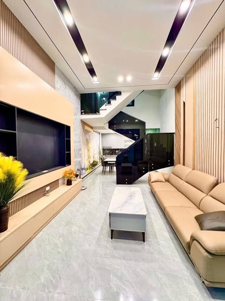 Nhà 3.5 Tầng đường Thiên Lôi 50m² giá 3.25 tỷ - Hưởng ngay 200 triệu tiền cọc!